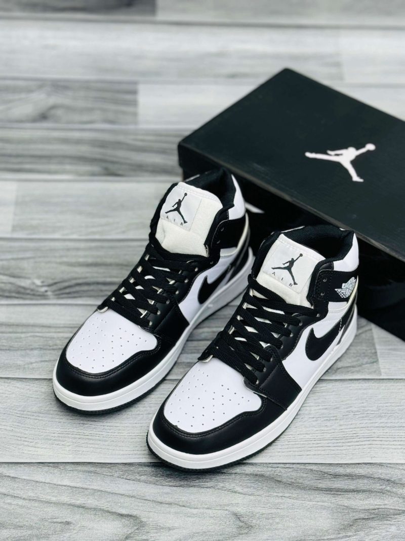 NKE Air Jordan 1