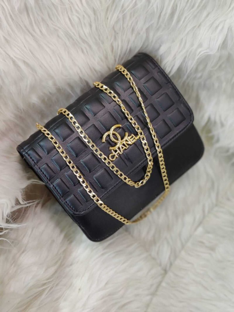 CHANEL Premium Quality CrossBody Bag - Image 6